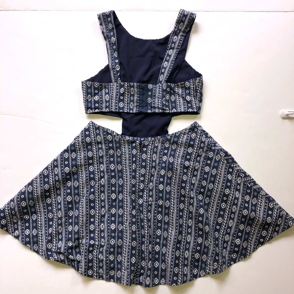 Lucca Couture Navy Cutout Dress Women’s Size XS - Picture 7 of 9